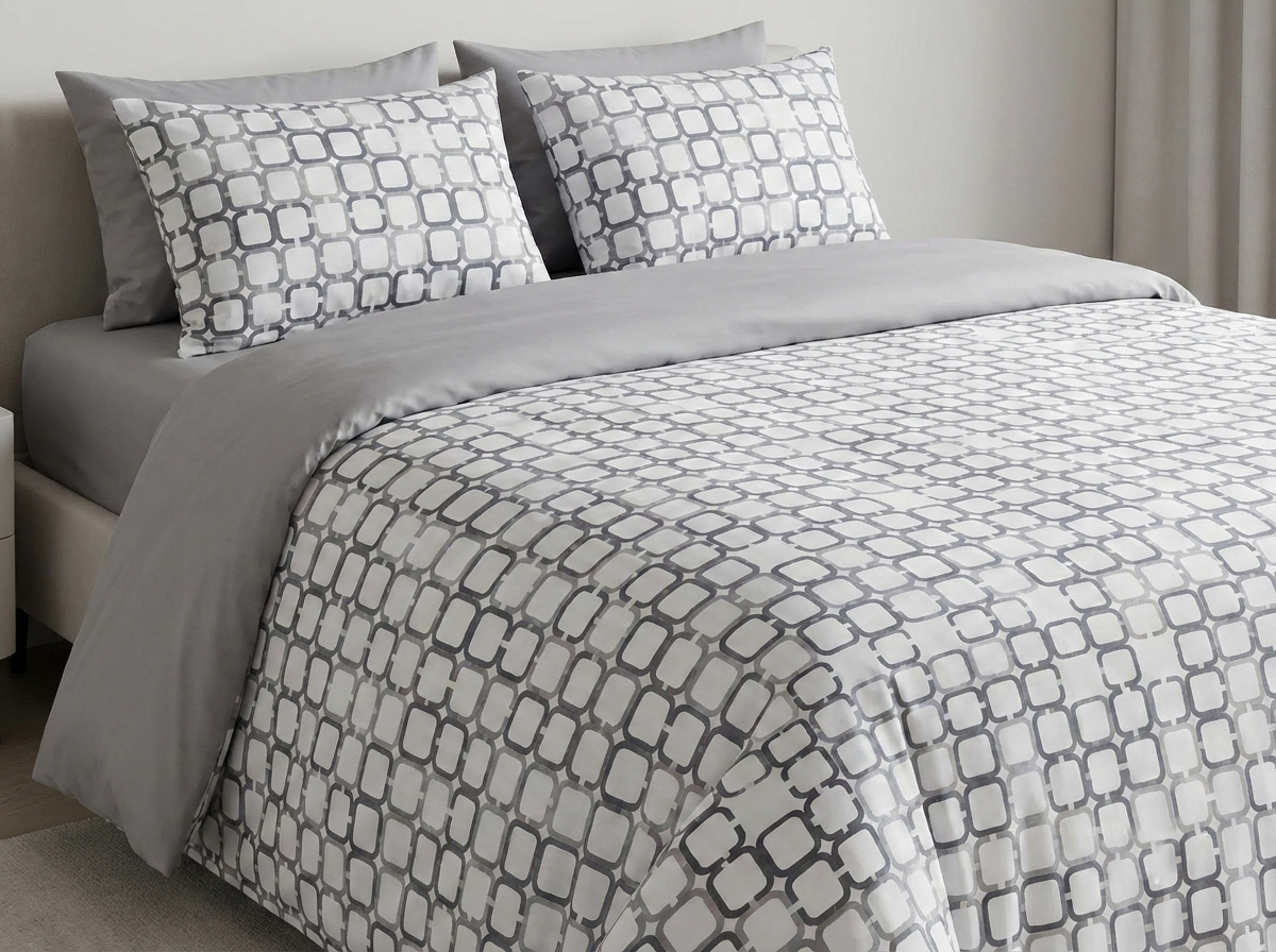 Set 1,5 cu cearșaf elastic 140x200 SR022
