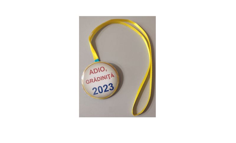 Insignă + şnur textil - Adio, Grădiniţă art.InsAG-35